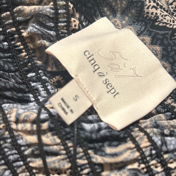 🐾Cinq à Sept Black and Blue plume print raven blue multi size S NWT - Picture 6 of 11